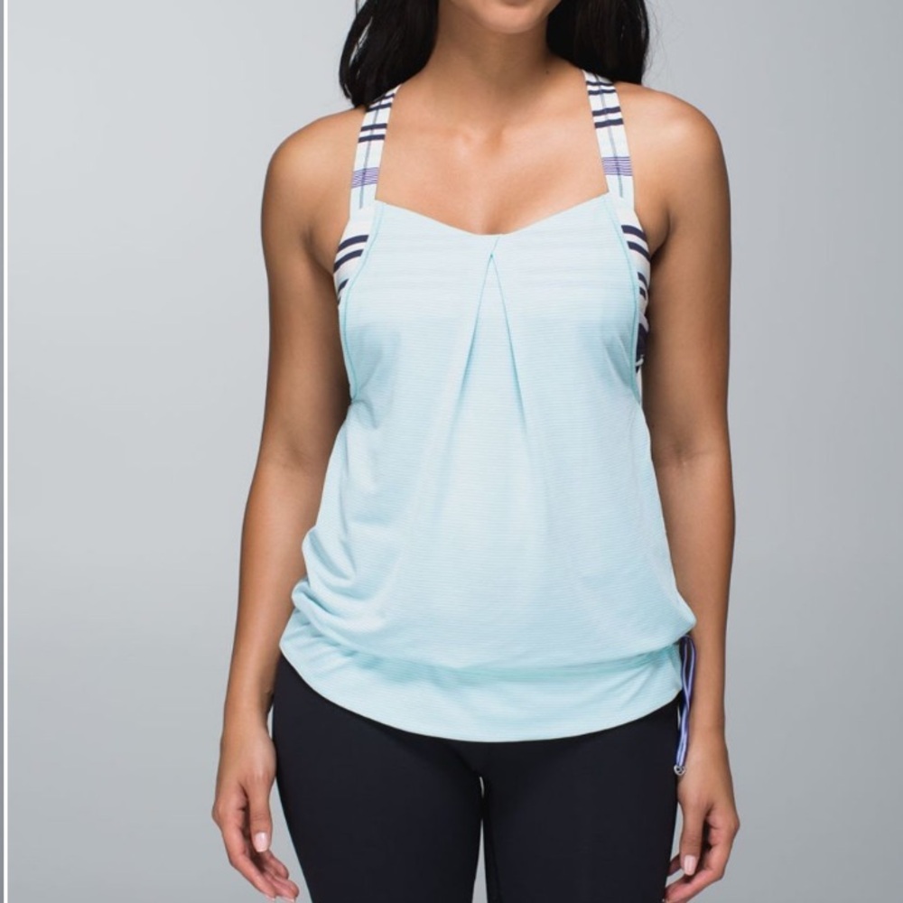 Lululemon Rest Less Tank Heathered Aquamarine / Groovy Stripe Cadet Blue Size 6‎